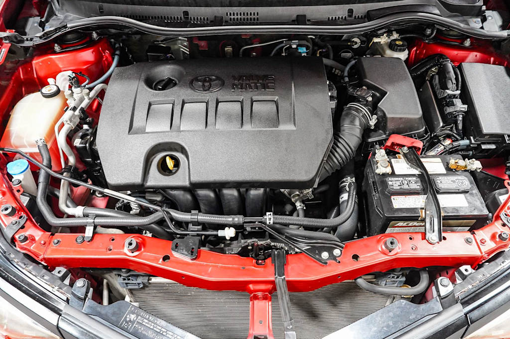 Thumbnail: 2017 Toyota Corolla iM - 8