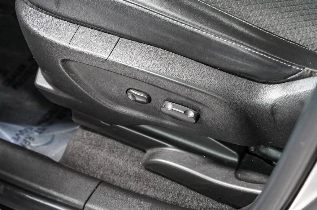 Thumbnail: 2017 Buick Encore - 27