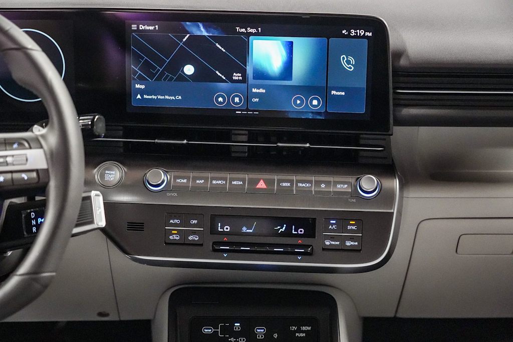 Thumbnail: 2024 Hyundai Kona - 12