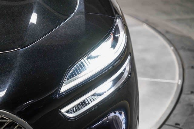 Thumbnail: 2023 Genesis G70 - 4