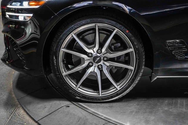 Thumbnail: 2023 Genesis G70 - 5