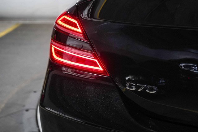 Thumbnail: 2023 Genesis G70 - 23