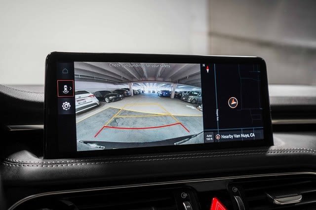 Thumbnail: 2023 Genesis G70 - 27