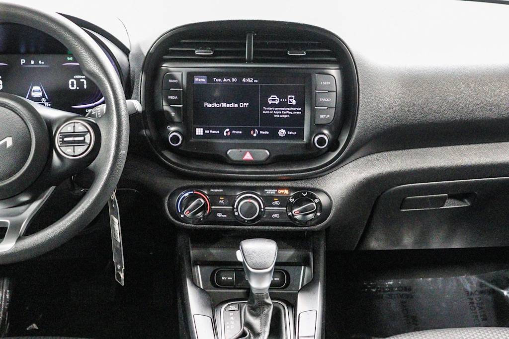 Thumbnail: 2023 Kia Soul - 12