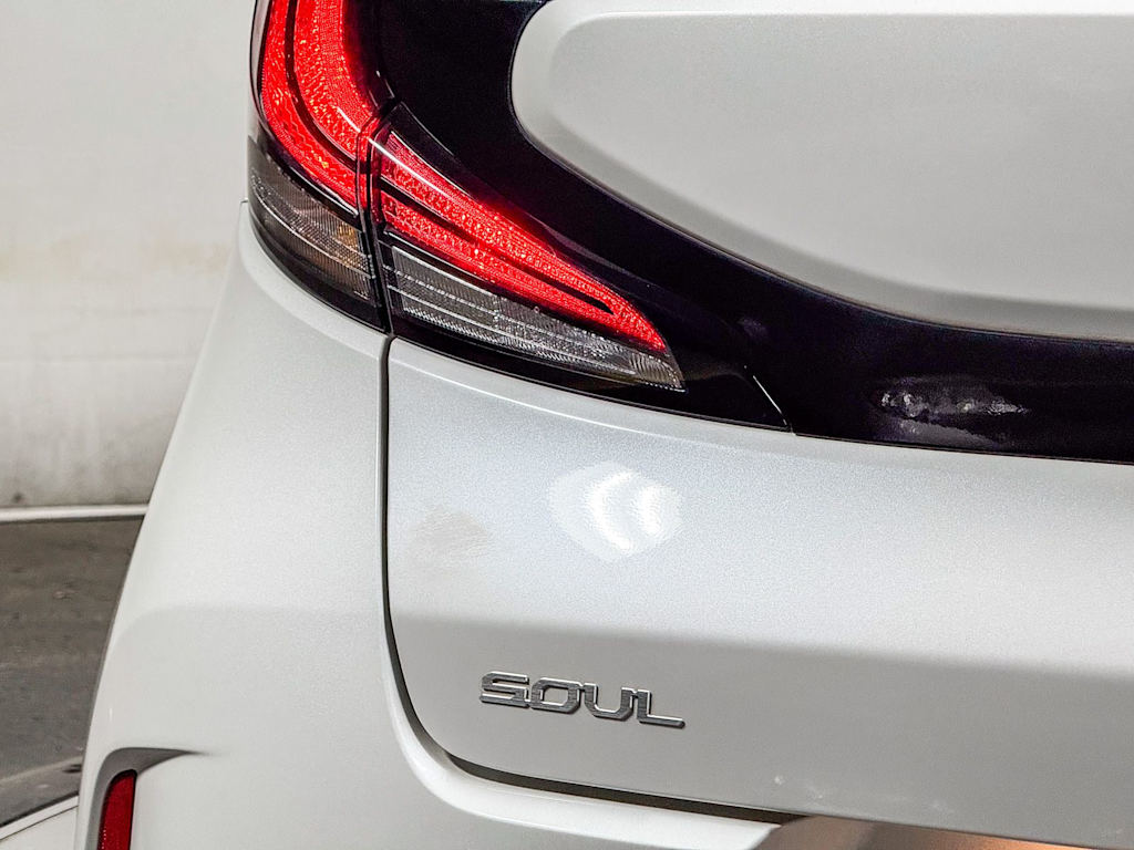 Thumbnail: 2023 Kia Soul - 23