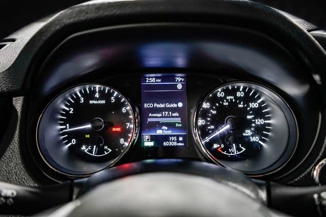 Thumbnail: 2020 Nissan Rogue - 15