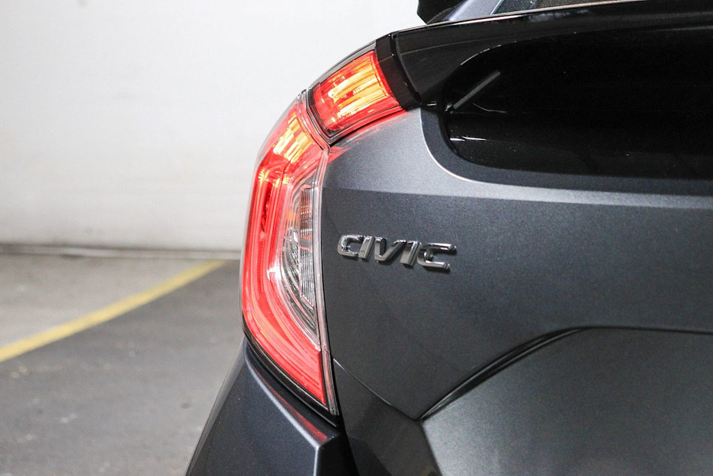 Thumbnail: 2018 Honda Civic - 5