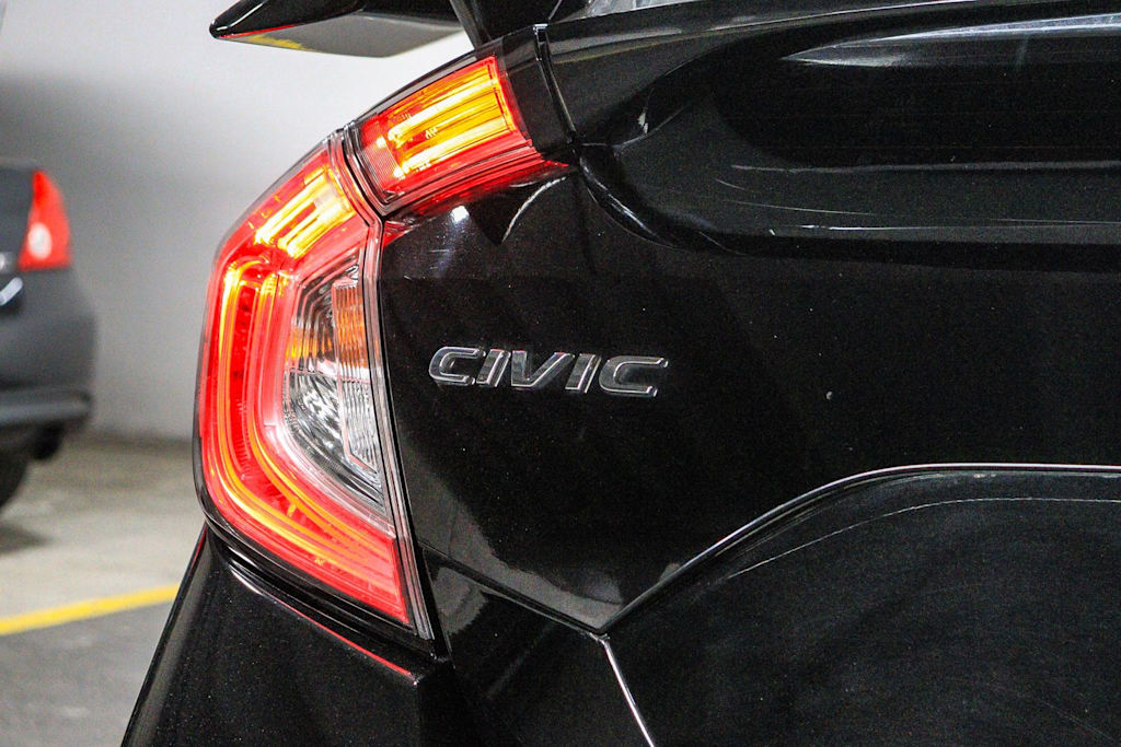 Thumbnail: 2020 Honda Civic - 17