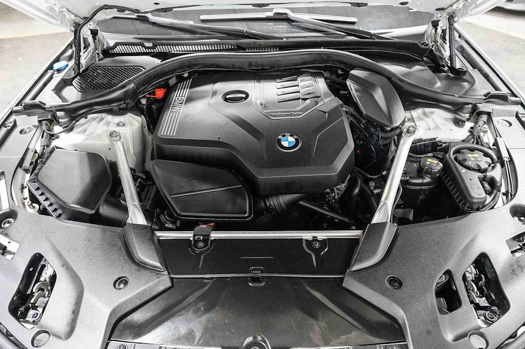 Thumbnail: 2021 BMW 5 Series - 7