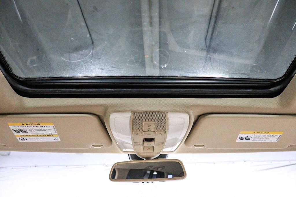 Thumbnail: 2013 Mercedes-Benz GLK - 24
