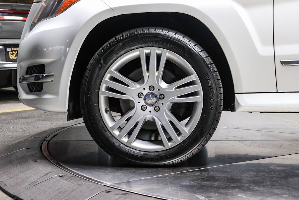 Thumbnail: 2013 Mercedes-Benz GLK - 7
