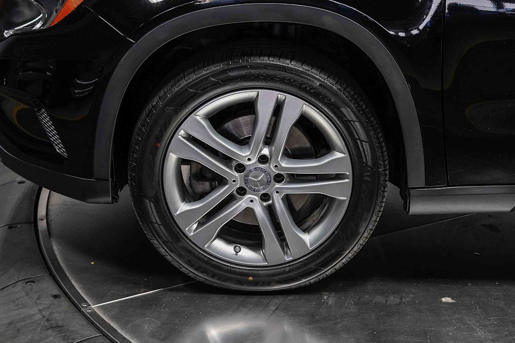 Thumbnail: 2016 Mercedes-Benz GLA - 7