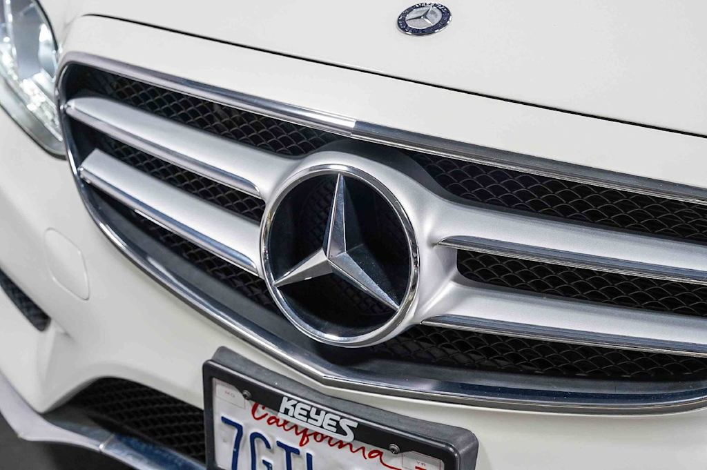 Thumbnail: 2014 Mercedes-Benz E-Class - 5