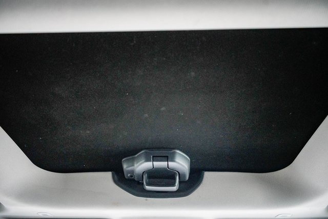 Thumbnail: 2019 Jeep Renegade - 21