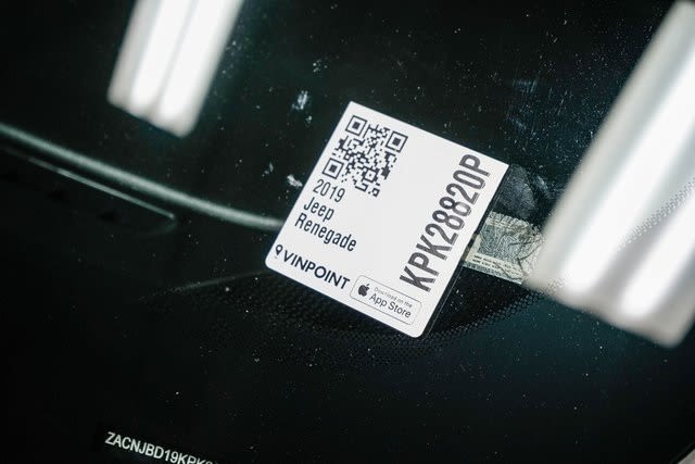 Thumbnail: 2019 Jeep Renegade - 27