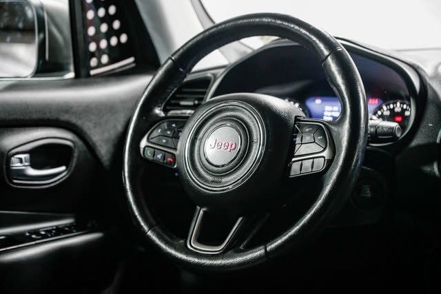 Thumbnail: 2019 Jeep Renegade - 12