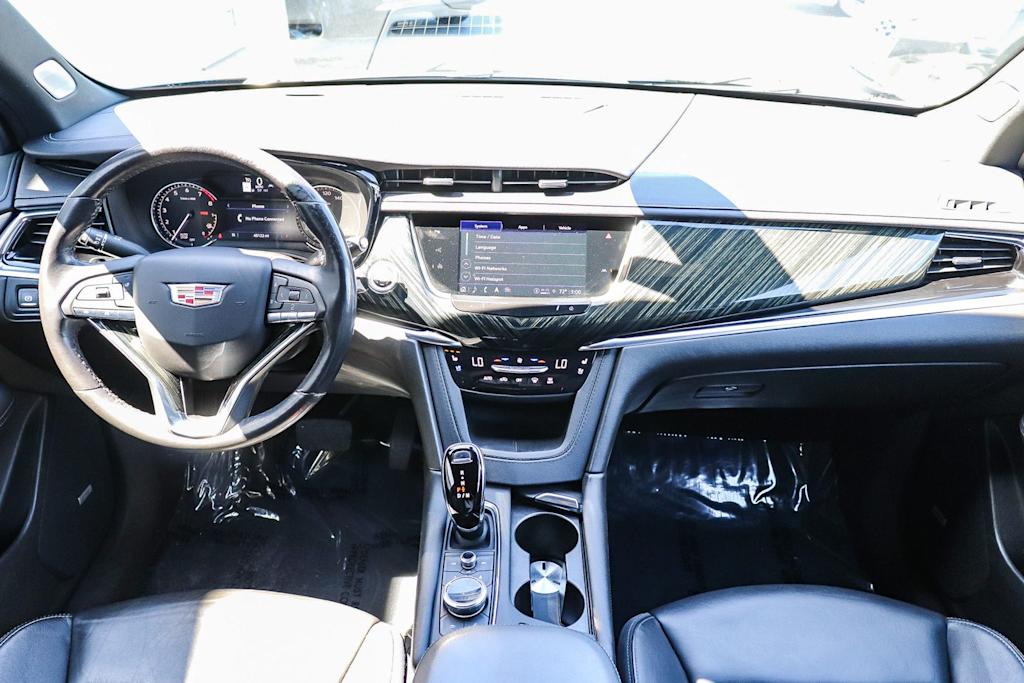 Thumbnail: 2023 Cadillac XT6 - 2