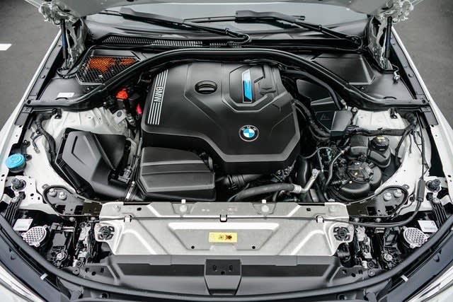 Thumbnail: 2022 BMW 3 Series - 7
