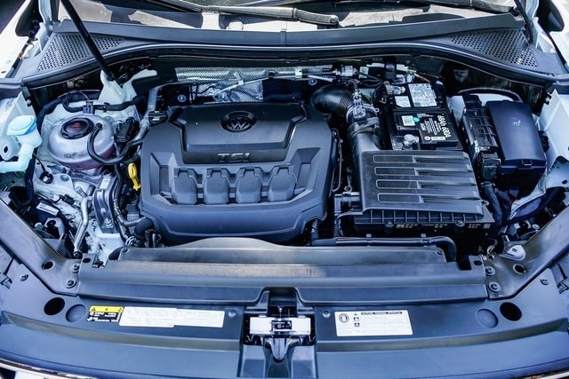 Thumbnail: 2020 Volkswagen Tiguan - 7