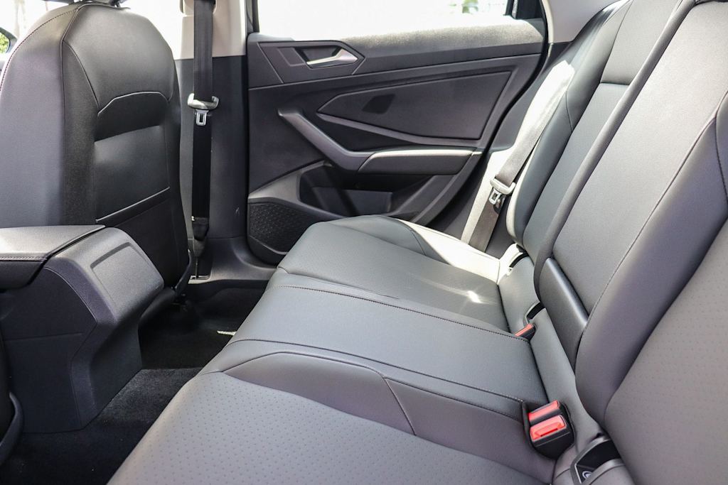 Thumbnail: 2019 Volkswagen Jetta - 11