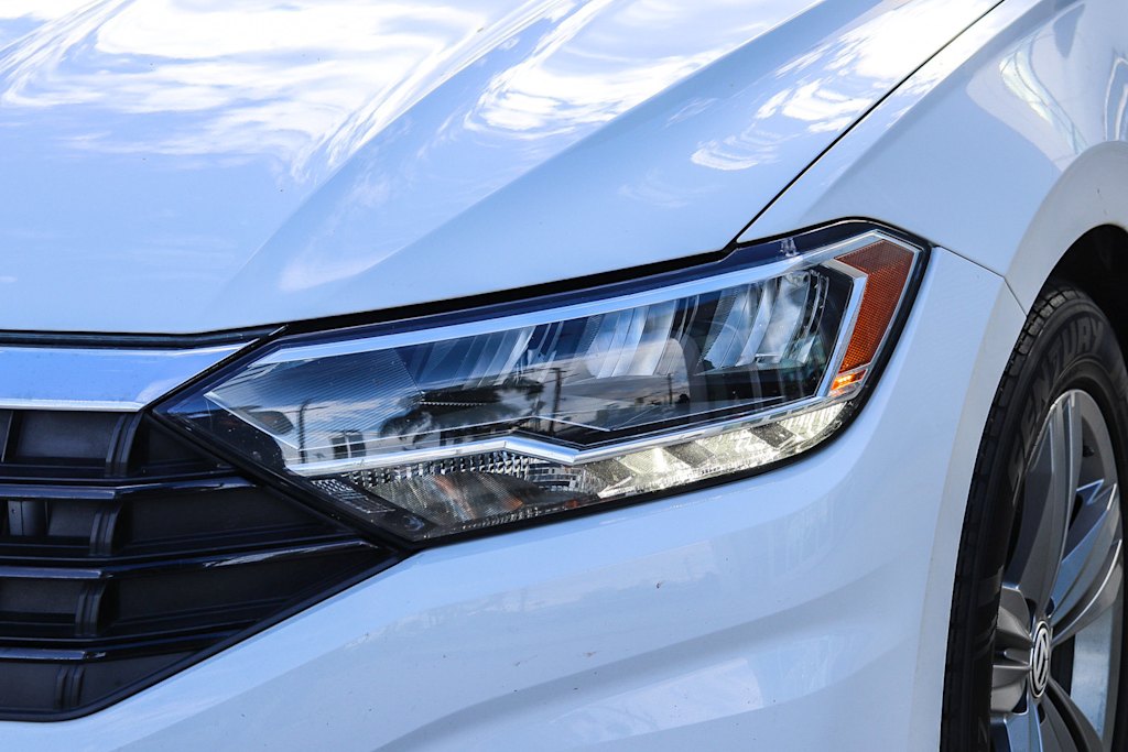 Thumbnail: 2021 Volkswagen Jetta - 9