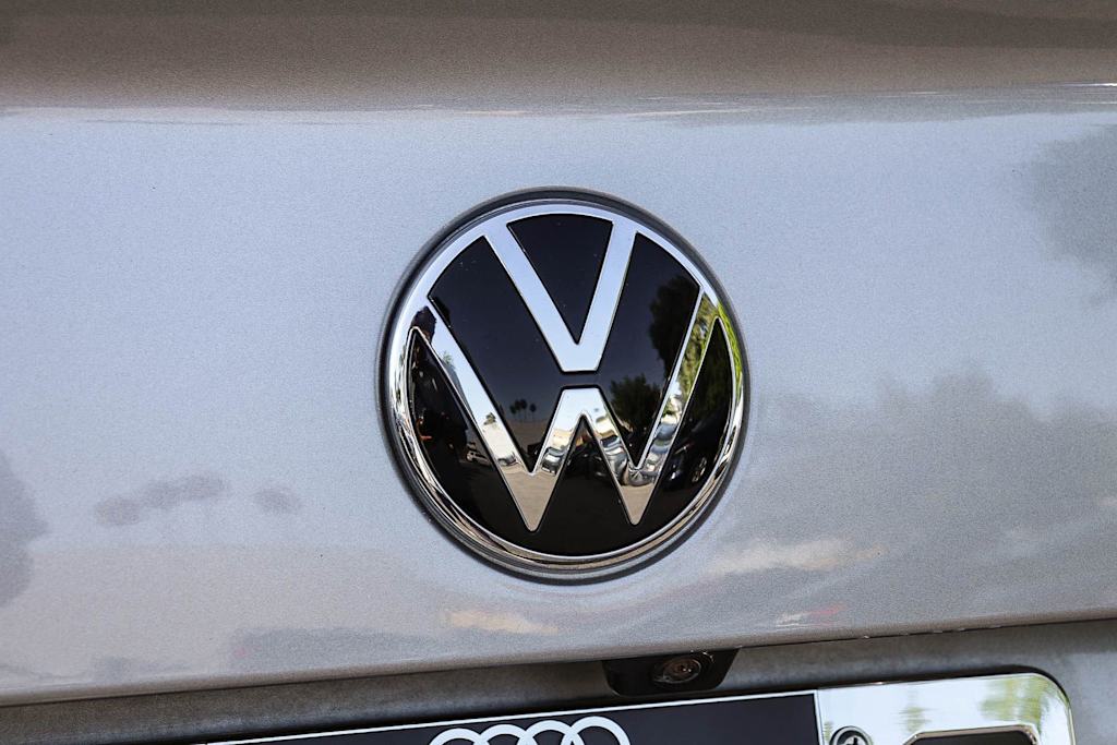 Thumbnail: 2022 Volkswagen Jetta - 24