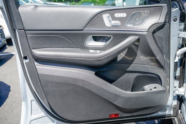 Thumbnail: 2022 Mercedes-Benz GLE - 23