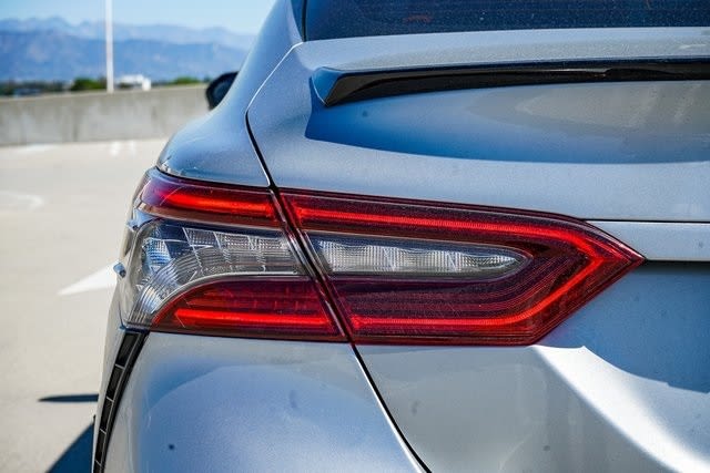 2022 Toyota Camry XSE 22