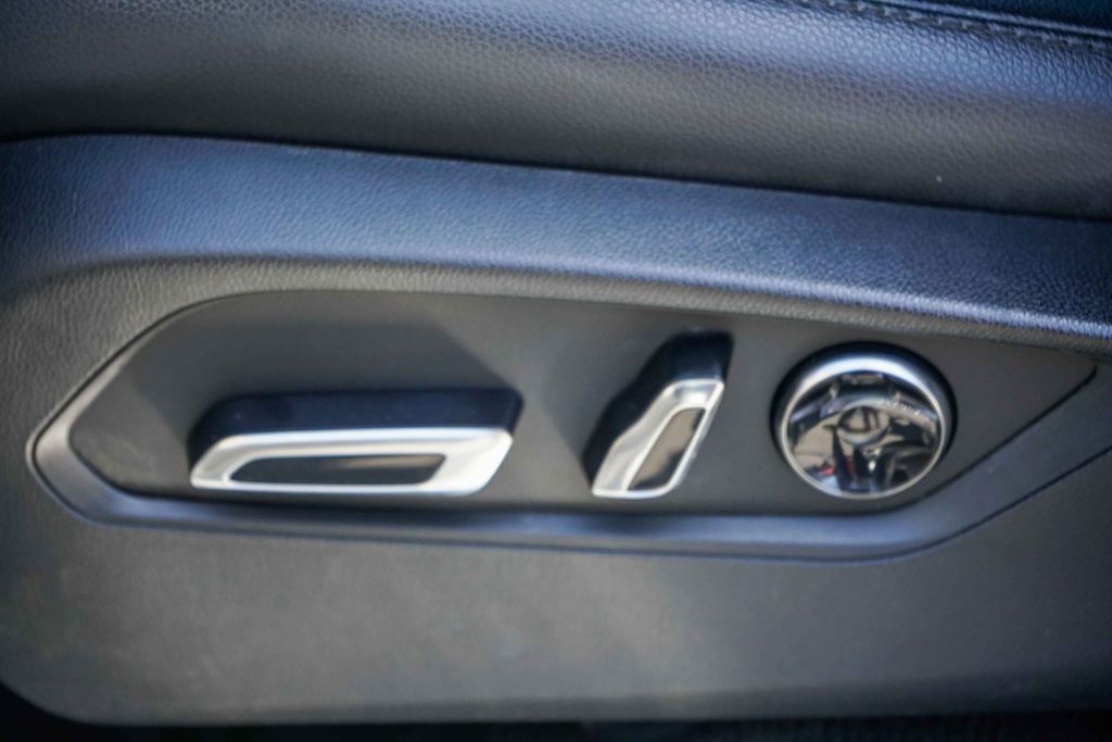 Thumbnail: 2021 Acura RDX - 24