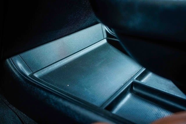 Thumbnail: 2021 Lincoln Navigator L - 28