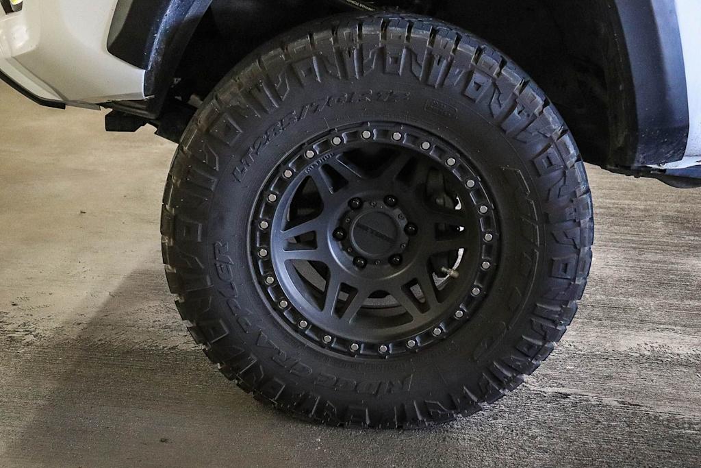Thumbnail: 2018 Toyota Tacoma - 5
