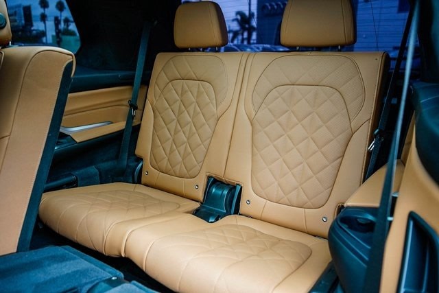 Thumbnail: 2024 BMW X7 - 23