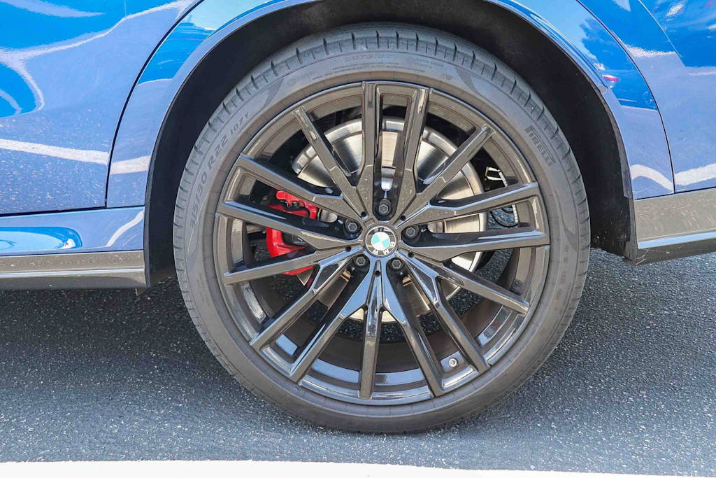 Thumbnail: 2024 BMW X6 - 11