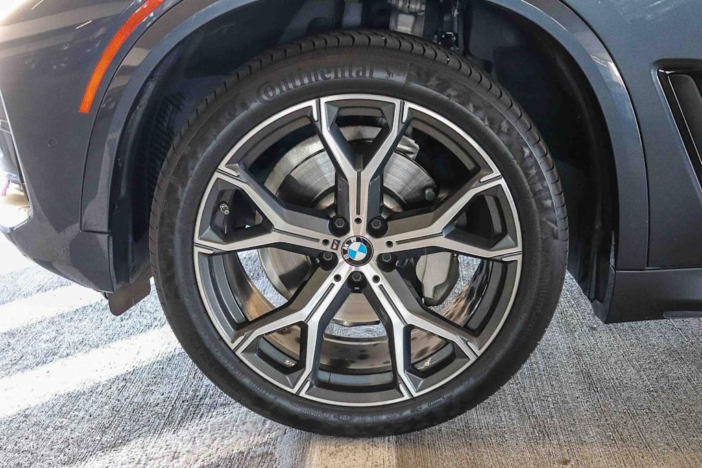 Thumbnail: 2020 BMW X5 - 5