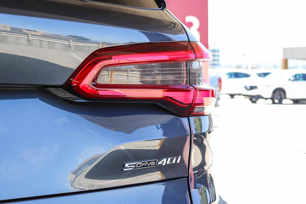 Thumbnail: 2020 BMW X5 - 12