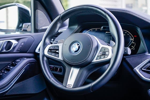 Thumbnail: 2022 BMW X5 - 13