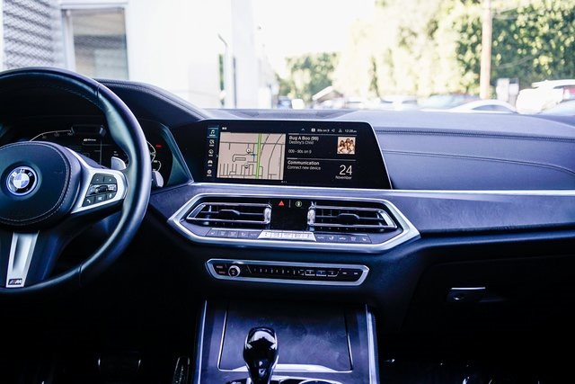 Thumbnail: 2022 BMW X5 - 9