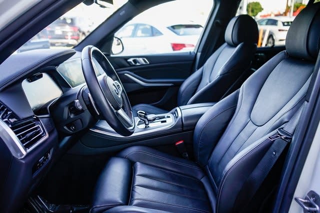 Thumbnail: 2022 BMW X5 - 11