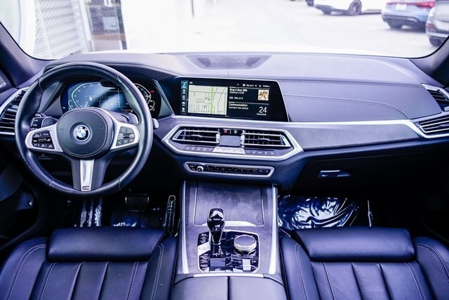 Thumbnail: 2022 BMW X5 - 2