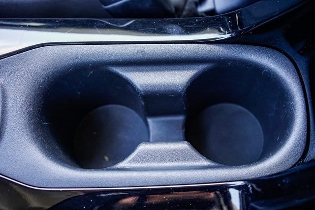 Thumbnail: 2021 Toyota Corolla - 25