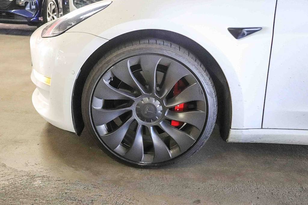 Thumbnail: 2021 Tesla Model 3 - 6