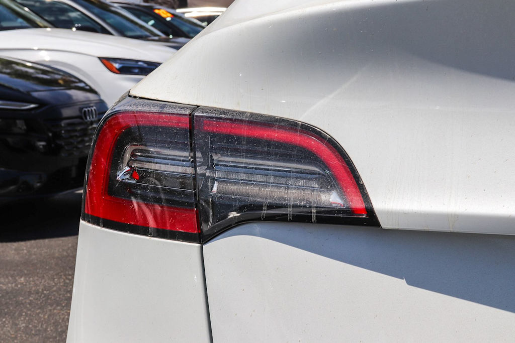 Thumbnail: 2021 Tesla Model Y - 12