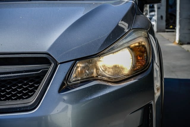 Thumbnail: 2016 Subaru Crosstrek - 9