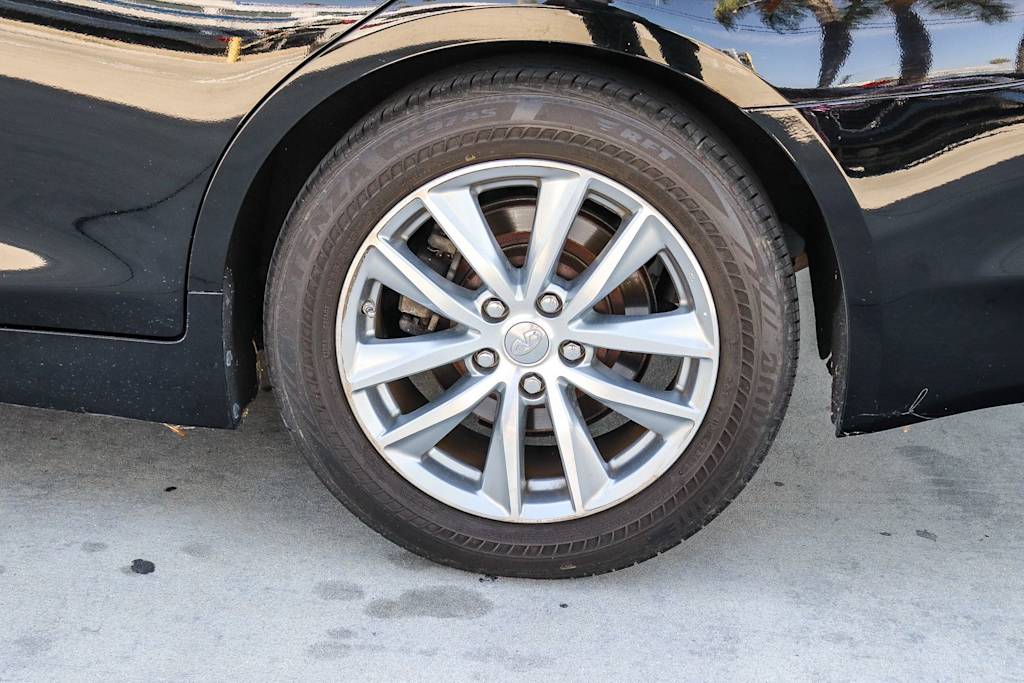 Thumbnail: 2015 INFINITI Q50 - 11