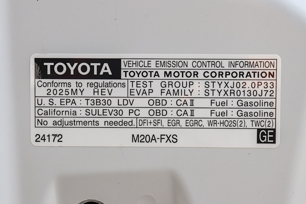 Thumbnail: 2025 Toyota Prius - 15