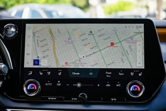 Thumbnail: 2023 Lexus RX - 23