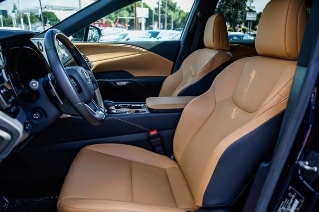 Thumbnail: 2023 Lexus RX - 10