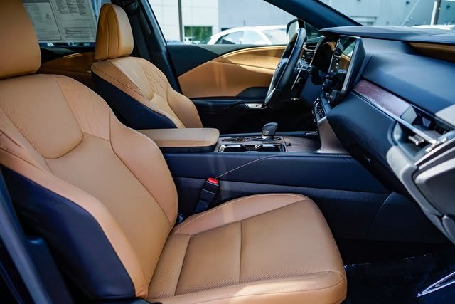 Thumbnail: 2023 Lexus RX - 9