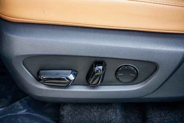 Thumbnail: 2023 Lexus RX - 25