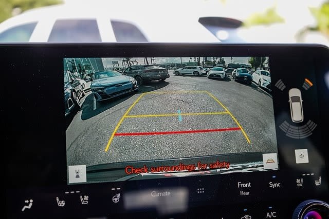 Thumbnail: 2023 Lexus RX - 27